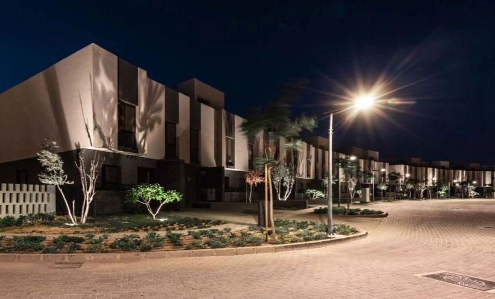 Club Side 133m & 137m Al Burouj